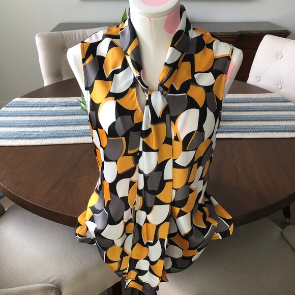 Nine West Sleeveless Abstract Print Bow Tie Top Gold White Grey Sz M NWOT - Picture 4 of 12